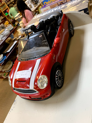 Thrift Store «Mission Mart», reviews and photos, 2523 W Palmetto St, Florence, SC 29501, USA