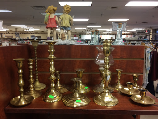 Thrift Store «St Vincent De Paul», reviews and photos, 10280 Shelbyville Rd, Louisville, KY 40223, USA