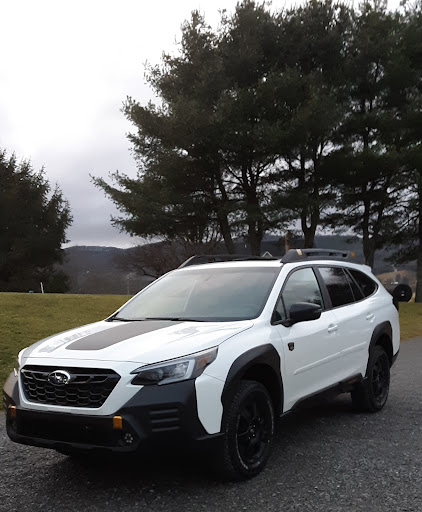 Subaru Dealer «Wallace Subaru of Bristol, TN», reviews and photos, 320 Volunteer Pkwy, Bristol, TN 37620, USA