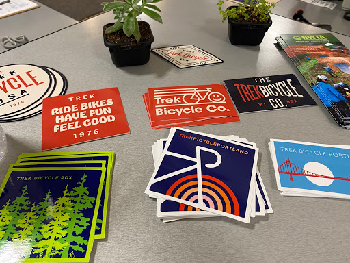 Bicycle Store «Bike Gallery - Downtown», reviews and photos, 1001 SW 10th Ave, Portland, OR 97205, USA