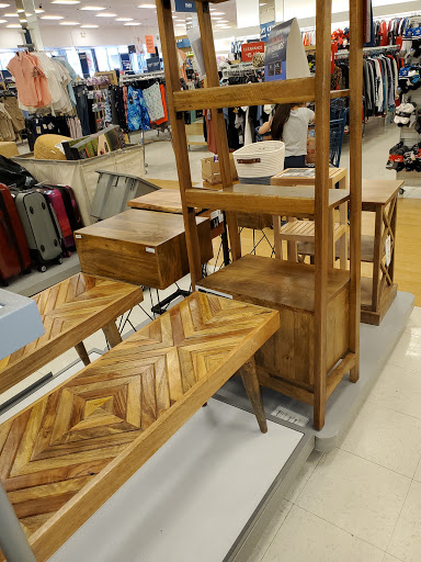 Shopping Mall «Fair City Mall», reviews and photos, 9650 Main Street, Fairfax, VA 22031, USA