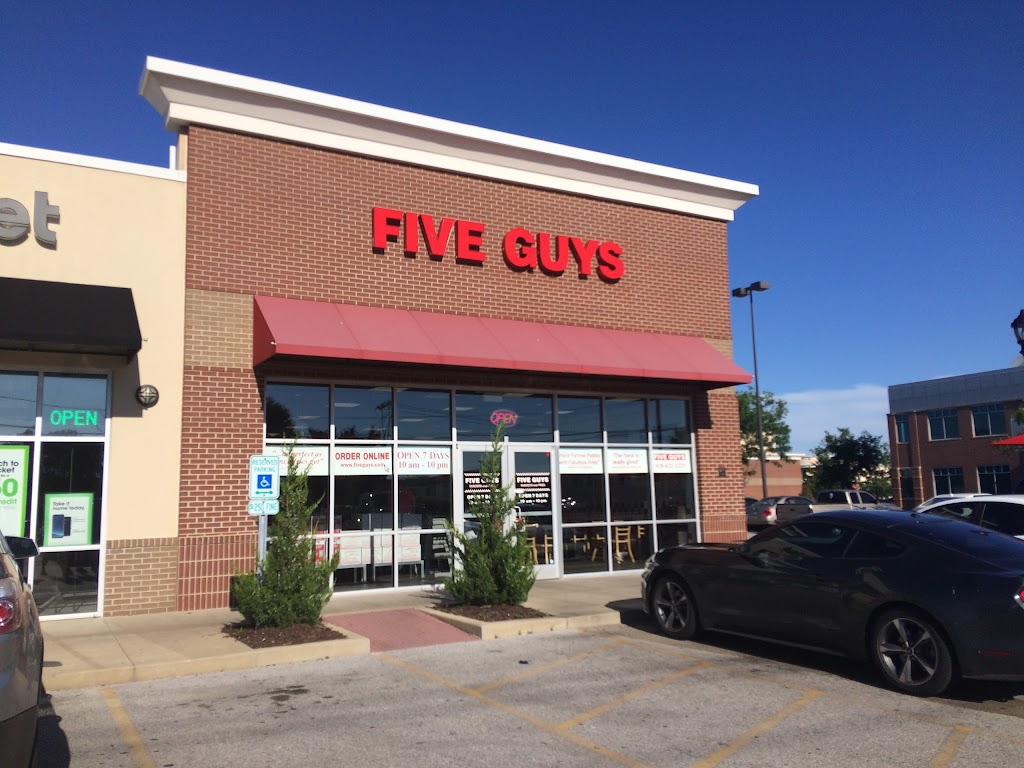 Five Guys 62208