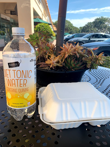 Shopping Mall «Bayside Shopping Center», reviews and photos, 1000 - 1090 Bayside Dr, Newport Beach, CA 92660, USA