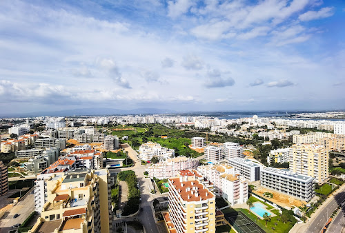 ALgest - Gestão de Alojamento Local & Casas de Férias à Alvor