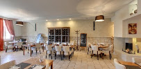 Atmosphère du Restaurant La Grignotine à Pommiers - n°4