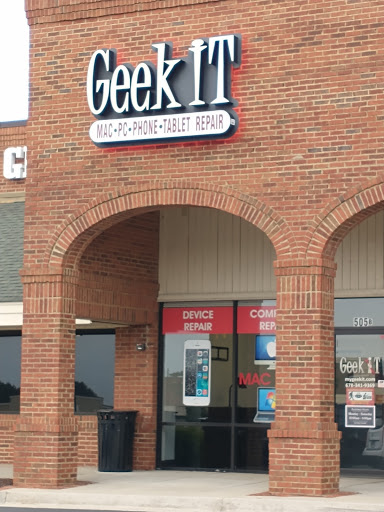 Computer Repair Service «Geek iT, Mac Pc Smartphones Tablet Repair», reviews and photos, 505 Lakeland Plaza b, Cumming, GA 30040, USA