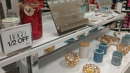 Department Store «Peebles», reviews and photos, 2385 York Crossing Dr, Hayes, VA 23072, USA