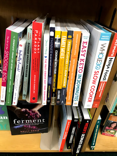 Book Store «Womrath Book Shop», reviews and photos, 76 Pondfield Rd, Bronxville, NY 10708, USA