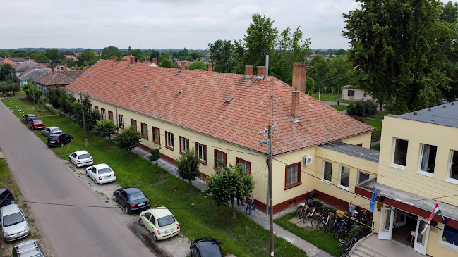 Értékelések erről a helyről: Kádas György EGYMI, Kisújszállás - Iskola