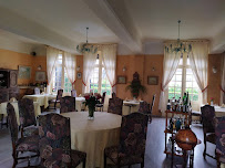 Atmosphère du Restaurant @L'Auberge de la Forêt à Morbecque - n°1