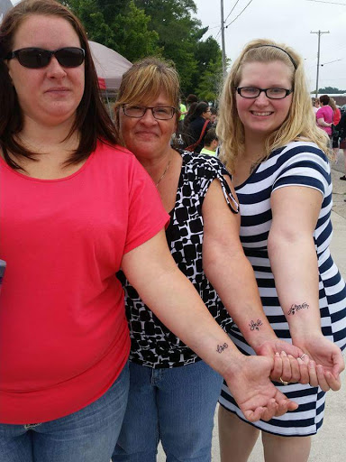 Tattoo Shop «Attitudes Muskegon», reviews and photos, 1610 Evanston Ave, Muskegon, MI 49442, USA