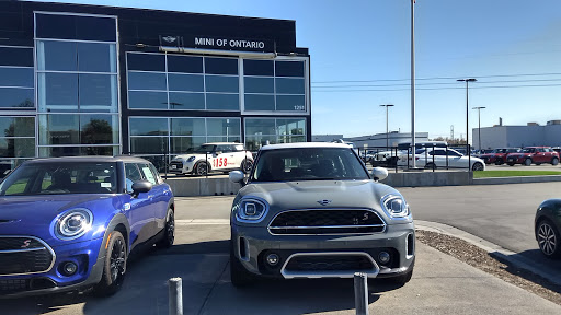 Car Dealer «MINI of Ontario», reviews and photos, 1251 Auto Center Dr, Ontario, CA 91761, USA