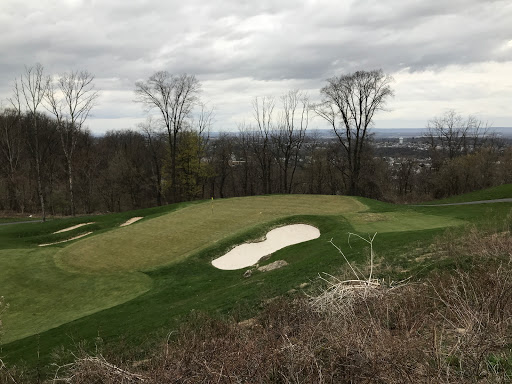 Golf Course «Morgan Hill Golf Course», reviews and photos, 100 Clubhouse Dr, Easton, PA 18042, USA