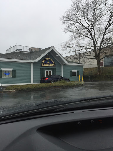 Shopping Mall «Aquidneck Shopping Centre», reviews and photos, 77 E Main Rd, Middletown, RI 02842, USA