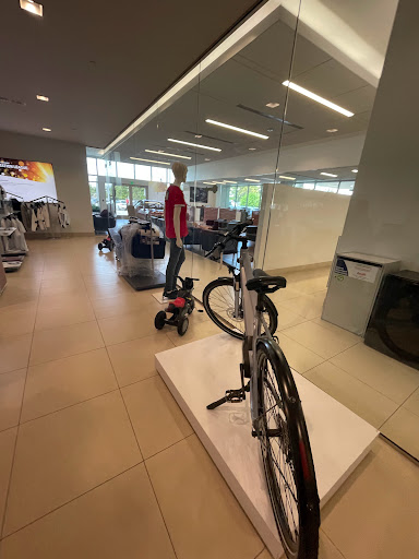 Auto Repair Shop «Lauderdale BMW-MINI Service Center», reviews and photos, 2601 S Andrews Ave, Fort Lauderdale, FL 33316, USA