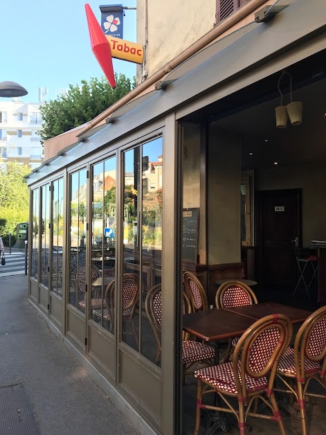 Brasserie Les Tilleuls Cafe Presse à Meudon