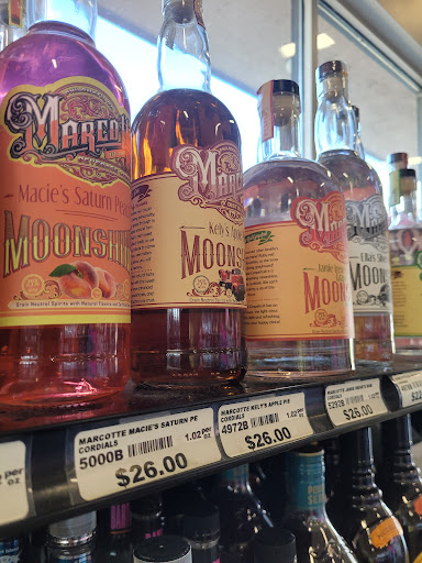 Liquor Store «Santiam Liquor Store», reviews and photos, 2530 Pacific Blvd SE, Albany, OR 97322, USA