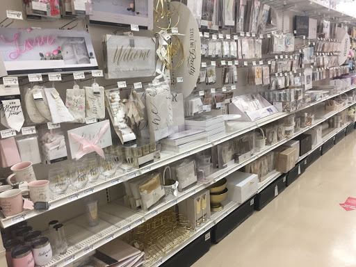 Craft Store «Michaels», reviews and photos, 465 River Rd, Edgewater, NJ 07020, USA