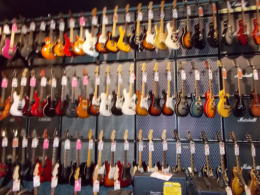Music Store «Guitar Center», reviews and photos, 24961 Pico Canyon Rd, Stevenson Ranch, CA 91381, USA