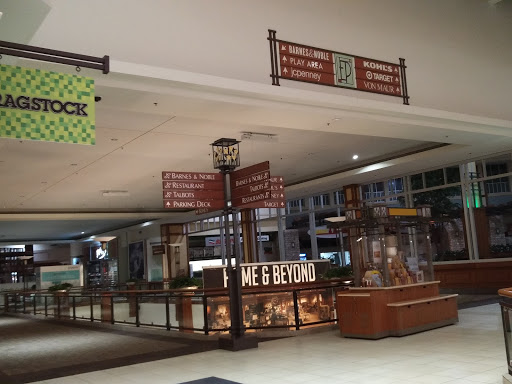 Movie Theater «AMC Eden Prairie Mall 18», reviews and photos, 8251 Flying Cloud Dr, Eden Prairie, MN 55344, USA