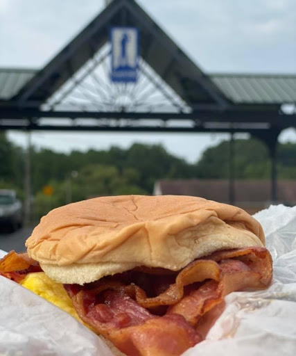 Donut Shop «The Donut Shop», reviews and photos, 115 Brook Ave, South Hill, VA 23970, USA