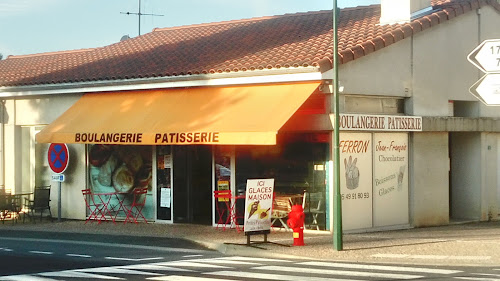 Boulangerie Boulangerie Pâtisserie Ferron Lathus-Saint-Rémy
