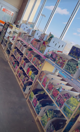 Home Improvement Store «The Home Depot», reviews and photos, 18700 Meyers Rd, Detroit, MI 48235, USA