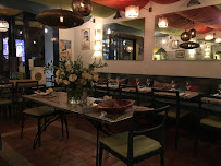 Atmosphère du Restaurant marocain LE TAGINE RESTAURANT à Paris - n°10