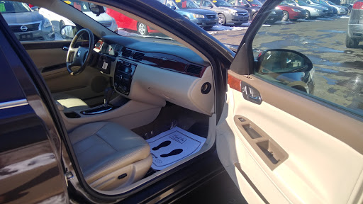 Used Car Dealer «Deals Unlimited Inc», reviews and photos, 8705 Portage Rd, Portage, MI 49002, USA