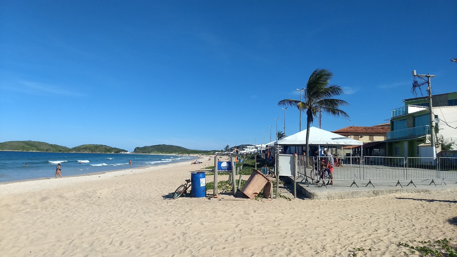 Valokuva Praia Peroista. - suosittu paikka rentoutumisen tuntijoille