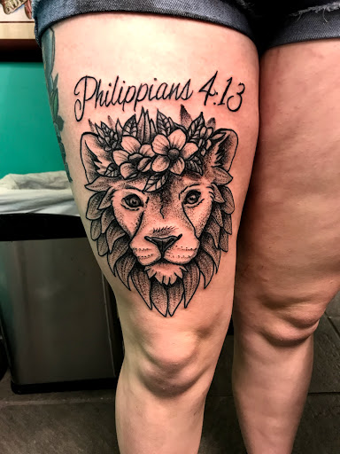 Explore tattoo fill ideas, creative tattoo ideas in Kansas City, available at Golden Stag Tattoo and Gallery