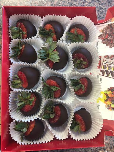 Gift Shop «Edible Arrangements», reviews and photos, 3478 Olney Laytonsville Rd, Olney, MD 20832, USA