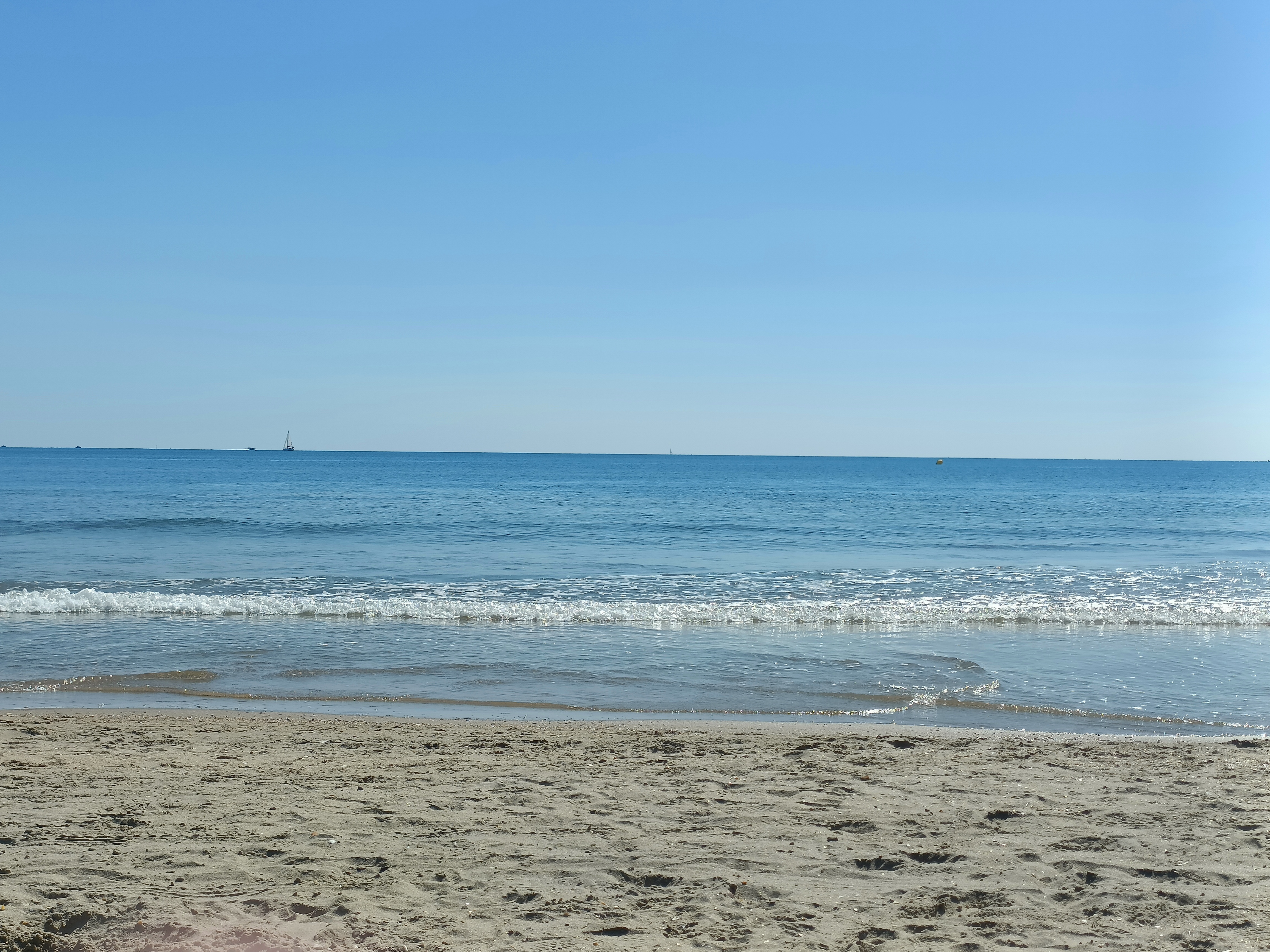 Photo n° 1 de l'avis de Marine. fait le 25/09/2023 à 14:57
