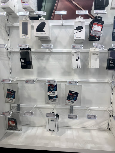 Electronics Store «Best Buy», reviews and photos, 2550 Naglee Rd, Tracy, CA 95304, USA