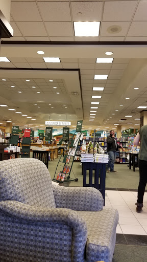 Book Store «Barnes & Noble», reviews and photos, 1291 Promenade Pl, Eagan, MN 55121, USA
