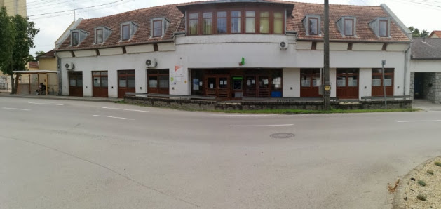 Közösségi Tér Őcsény, Közösségi Tér, Perczel u. 1, 7143 Magyarország