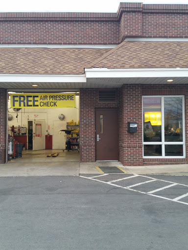 Tire Shop «Tires Plus», reviews and photos, 92 Smallwood Dr, Waldorf, MD 20602, USA