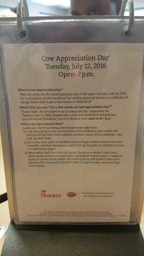 Fast Food Restaurant «Chick-fil-A», reviews and photos, 2081 Harbison Dr, Vacaville, CA 95687, USA