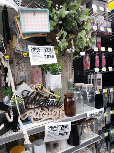 Discount Store «Dollar General», reviews and photos, 6 Sunbury St, Minersville, PA 17954, USA