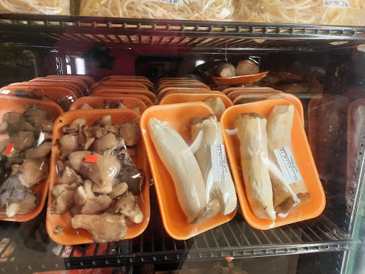 Asian Grocery Store «My Hoa Oriental Food Market», reviews and photos, 454 Azalea Rd, Mobile, AL 36609, USA