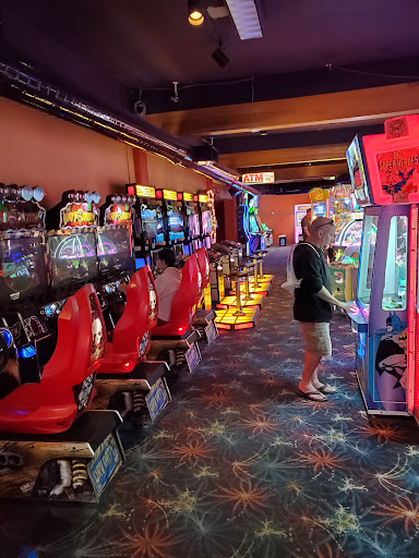 Ice Cream Shop «Zingers Homemade Ice Cream», reviews and photos, 210 Broadway St, Seaside, OR 97138, USA