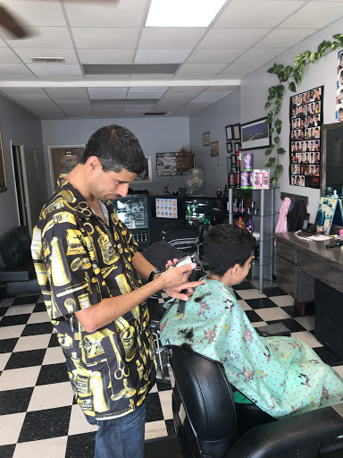 Barber Shop «City Barber Shop (Ali)», reviews and photos, 1534 S Center St, Arlington, TX 76010, USA