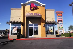 Taco Bell image