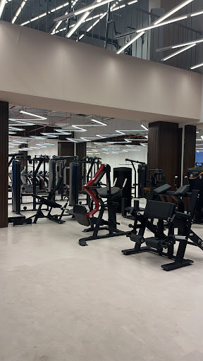 مركز موج اللياقة الرياضي النسائي 