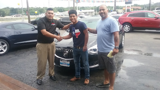 Used Car Dealer «Max Auto Sales, Inc.», reviews and photos, 121 Sherwood Dr, San Antonio, TX 78201, USA