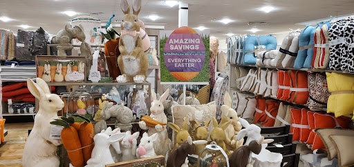 Department Store «Marshalls & HomeGoods», reviews and photos, 5915 20th St, Vero Beach, FL 32966, USA