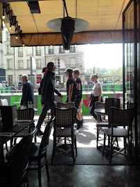 Atmosphère du Restaurant servant le petit-déjeuner Café Rey Bastille à Paris - n°8