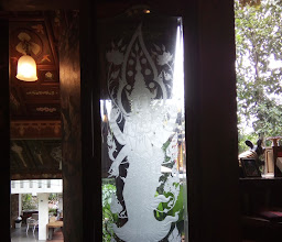 Roi Dvarapala Ban Devalaya photo