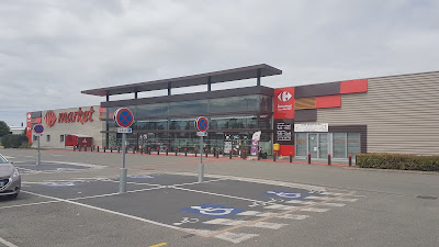 Carrefour Market à Dadonville