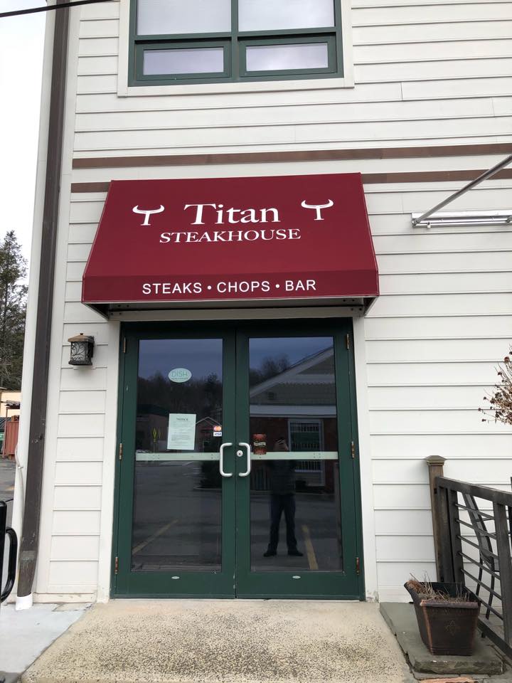 Titan Steakhouse 10541